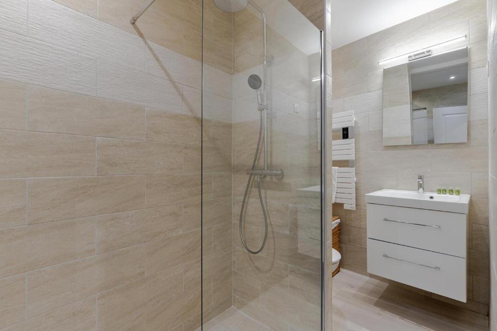 Saint Germain Notre-Dame Cosy Apartment 1Br-4P Παρίσι Εξωτερικό φωτογραφία